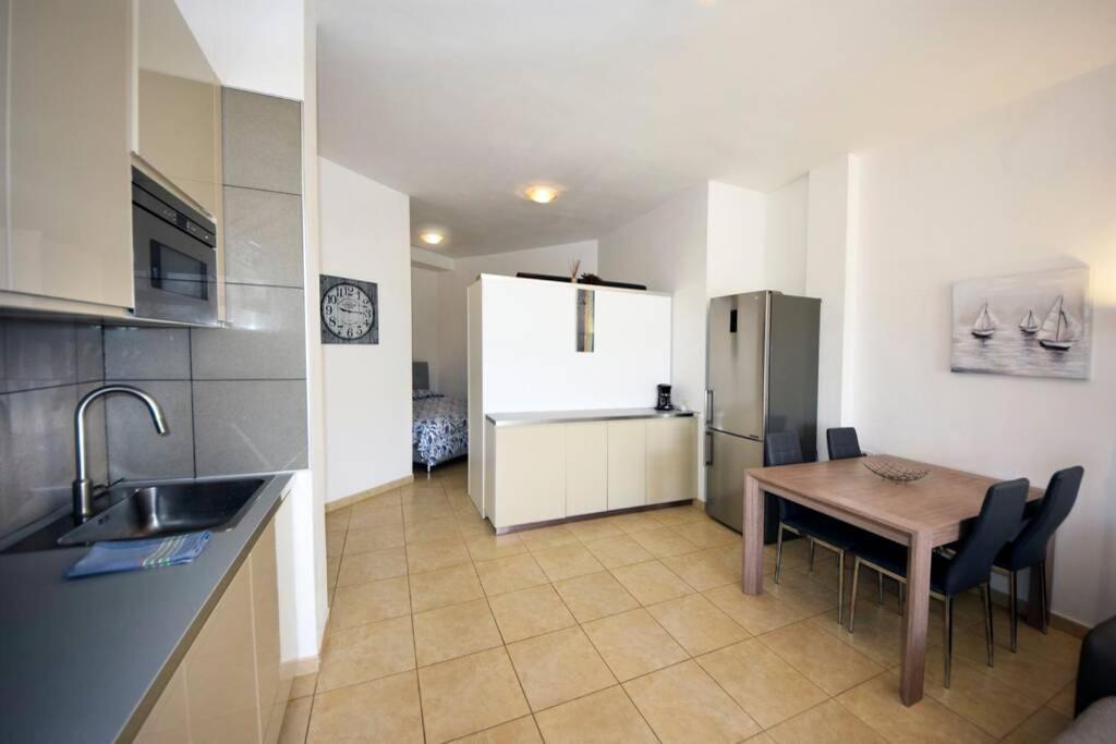 Beach Adeje Apartment Costa Adeje  Exterior foto